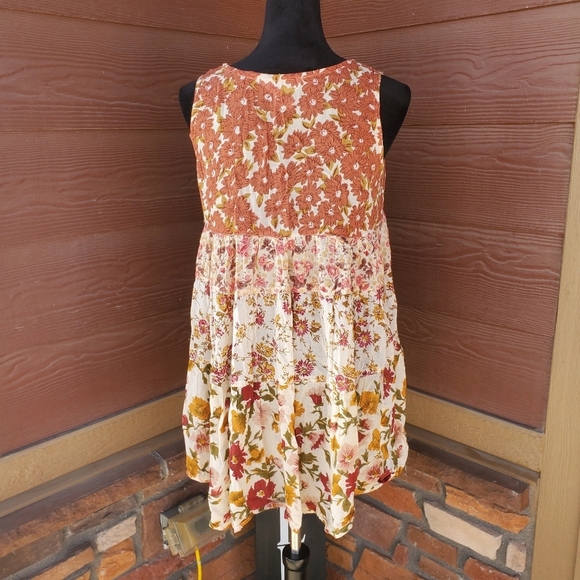 Zephyr Floral Fall Autumn Tiered Sleeveless Floral Top Women's Size Medium - Picture 8 of 10